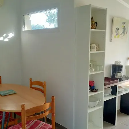 Holiday home Gite 3 Pieces Dans Mas Catalan Proche Centre *
